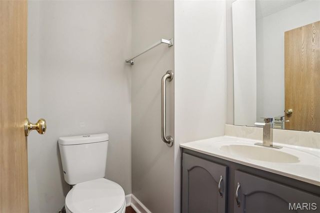 1361 Forest Creek Drive 3, St Peters, MO 63303