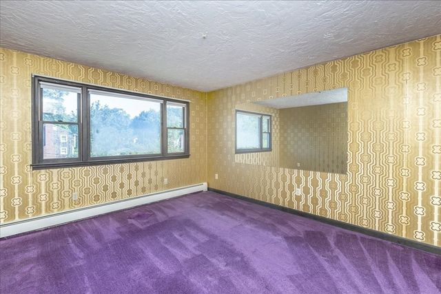 43 Ledgewood Dr, Danvers, MA 01923
