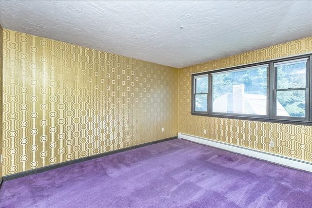 43 Ledgewood Dr, Danvers, MA 01923