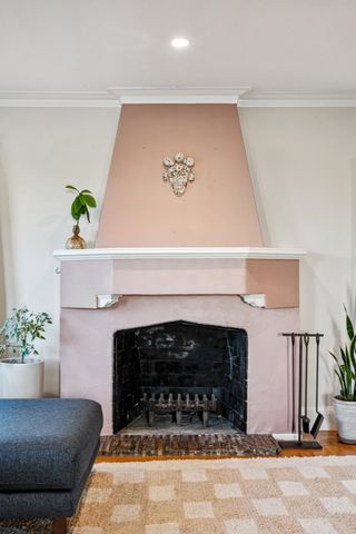 693 Vernon St, Oakland, CA 94610