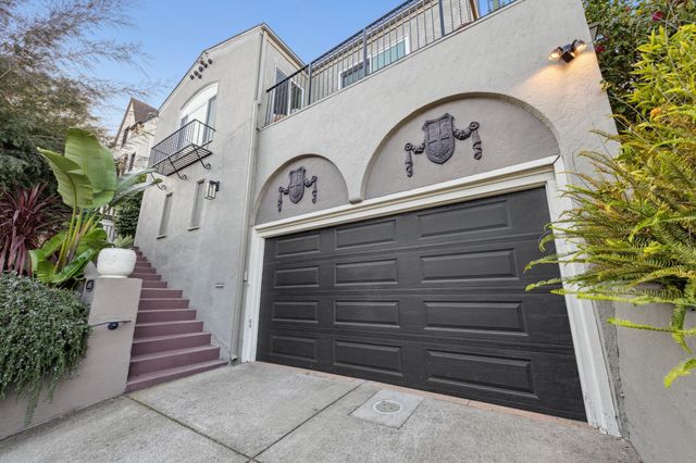 693 Vernon St, Oakland, CA 94610