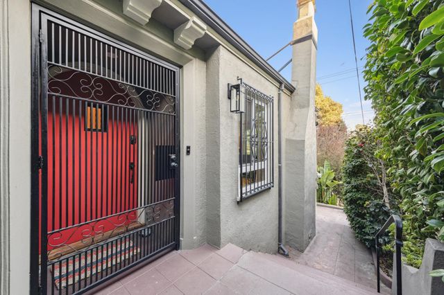 693 Vernon St, Oakland, CA 94610