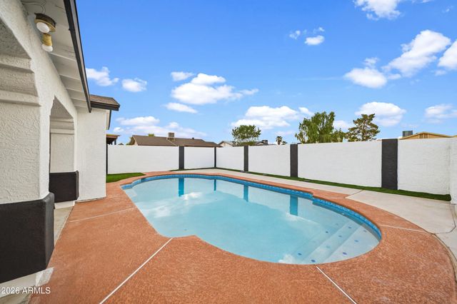 3802 N 86TH Avenue, Phoenix, AZ 85037