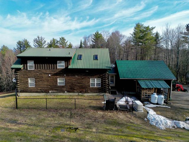 228 Juniper Lane, Lyndon, VT 05851