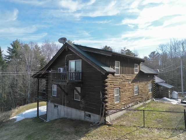 228 Juniper Lane, Lyndon, VT 05851