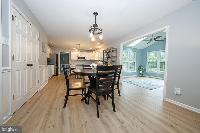 19 ONEIDA CT, Chester Springs, PA 19425