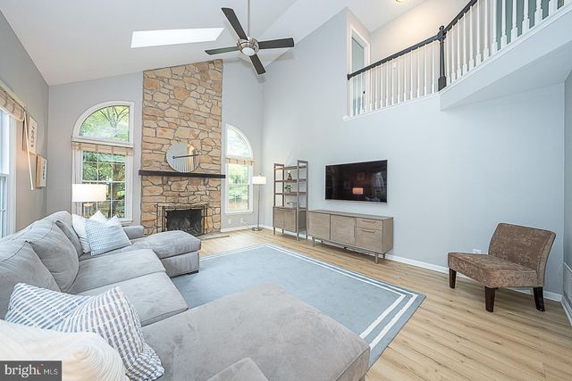 19 ONEIDA CT, Chester Springs, PA 19425