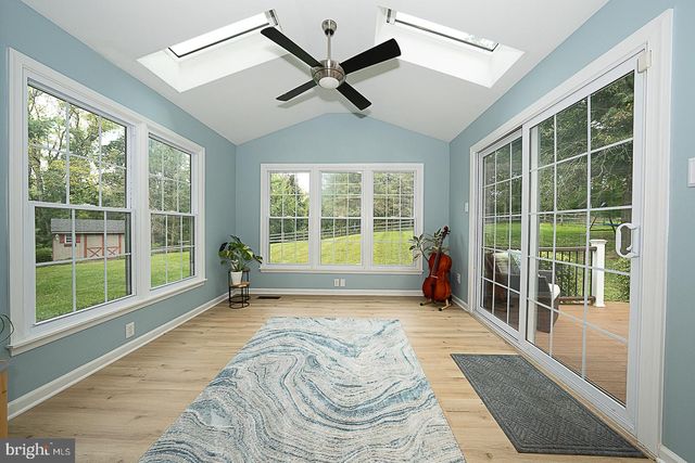 19 ONEIDA CT, Chester Springs, PA 19425