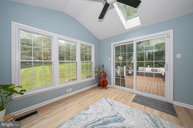 19 ONEIDA CT, Chester Springs, PA 19425
