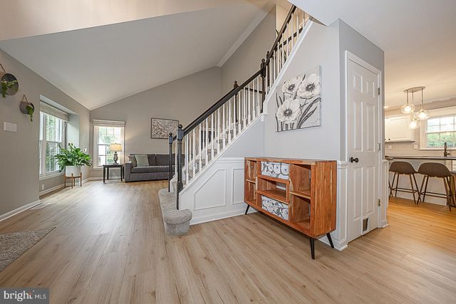 19 ONEIDA CT, Chester Springs, PA 19425