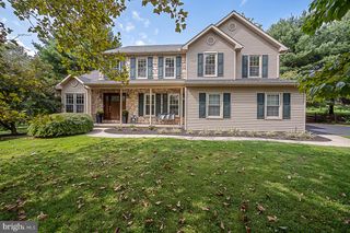 19 ONEIDA CT, Chester Springs, PA 19425