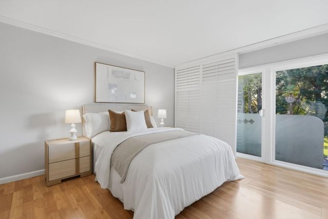 111 Wellesley Crescent 2N, Redwood City, CA 94062