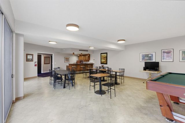 111 Wellesley Crescent 2N, Redwood City, CA 94062