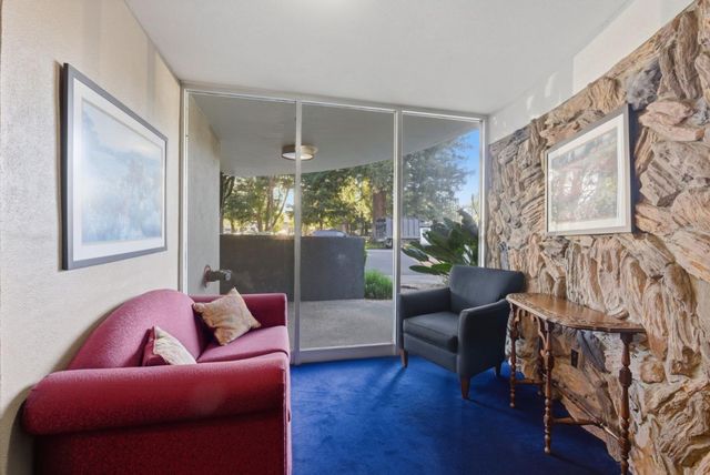 111 Wellesley Crescent 2N, Redwood City, CA 94062