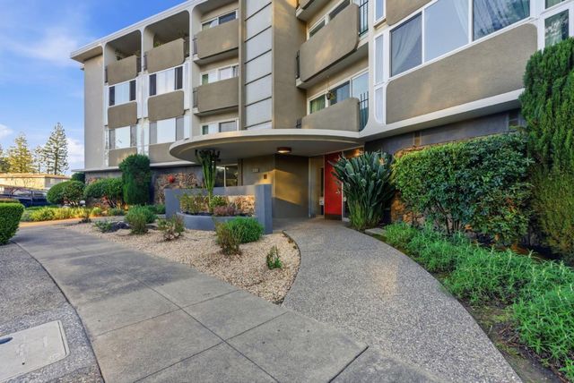 111 Wellesley Crescent 2N, Redwood City, CA 94062