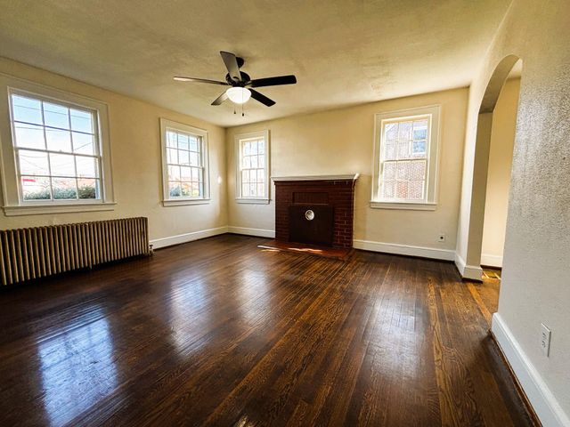 902 Whitney AVE, Roanoke, VA 24012