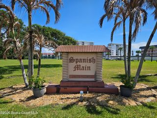 10 Sunflower Street 19, Cocoa Beach, FL 32931