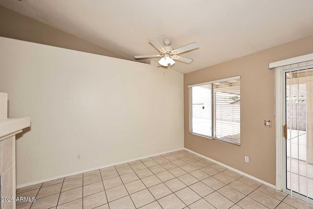 9235 W MICHELLE Drive, Peoria, AZ 85382