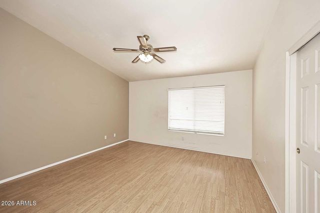 9235 W MICHELLE Drive, Peoria, AZ 85382