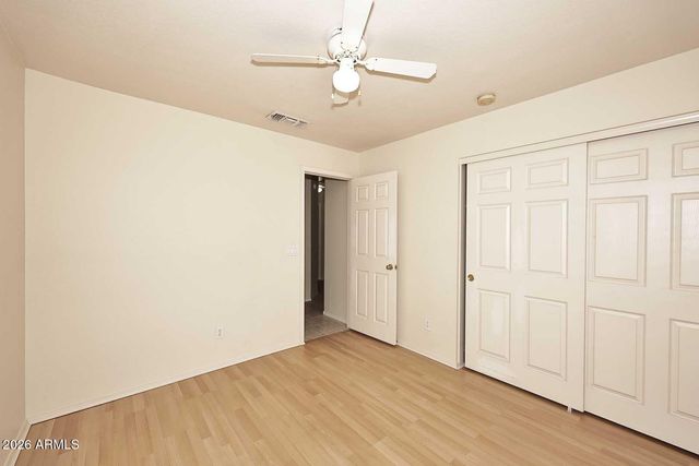 9235 W MICHELLE Drive, Peoria, AZ 85382