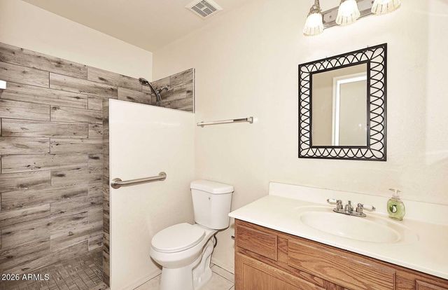 9235 W MICHELLE Drive, Peoria, AZ 85382