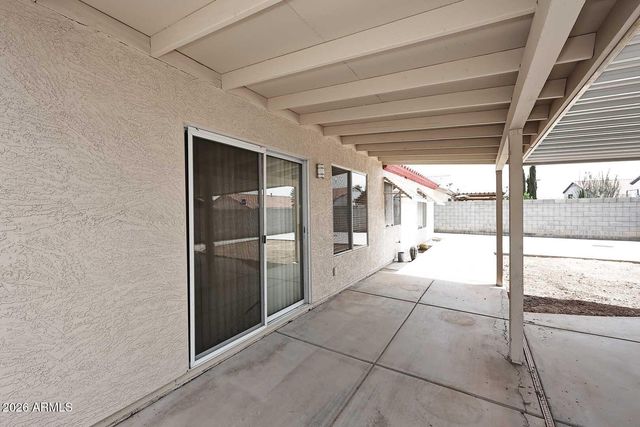9235 W MICHELLE Drive, Peoria, AZ 85382
