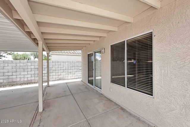9235 W MICHELLE Drive, Peoria, AZ 85382