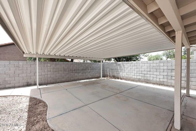 9235 W MICHELLE Drive, Peoria, AZ 85382