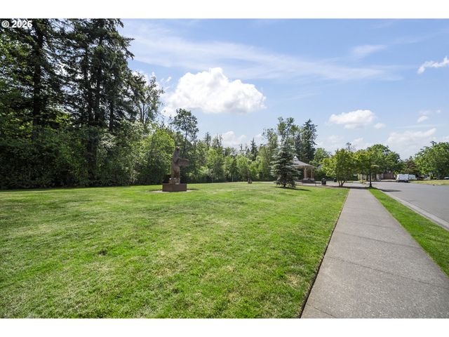 1421 Ne MARKET Dr, Fairview, OR 97024