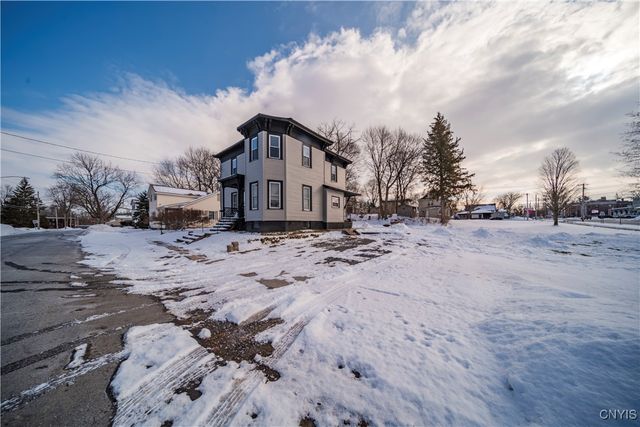 40 Culvert Street 1, Schroeppel, NY 13135