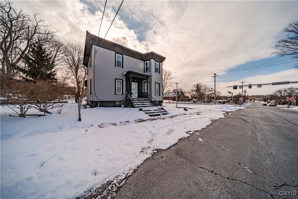 40 Culvert Street 1, Schroeppel, NY 13135