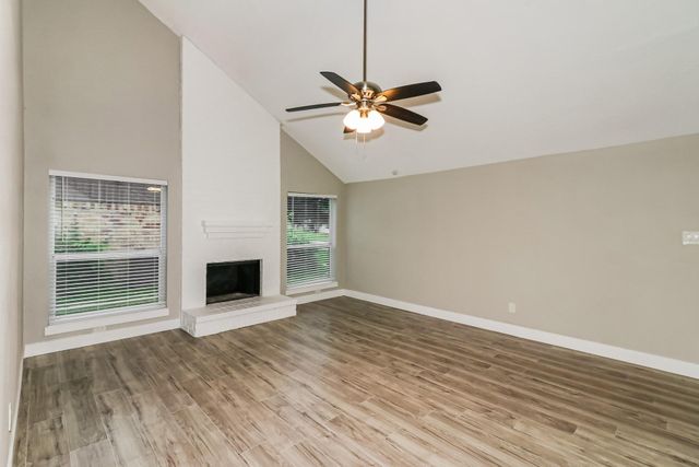 615 Old Colony Drive, Richmond, TX 77406