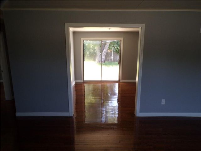 7924 Prospect Avenue, Kansas City, MO 64132