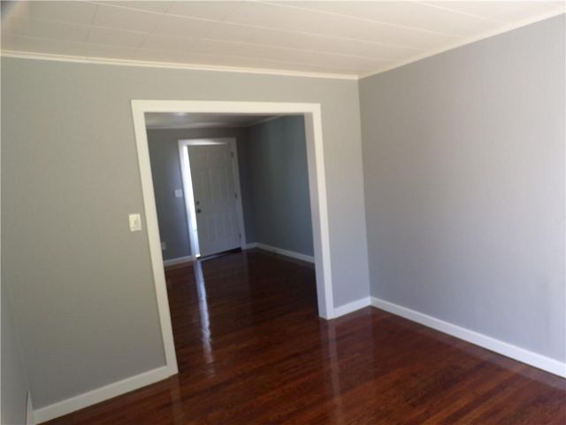 7924 Prospect Avenue, Kansas City, MO 64132