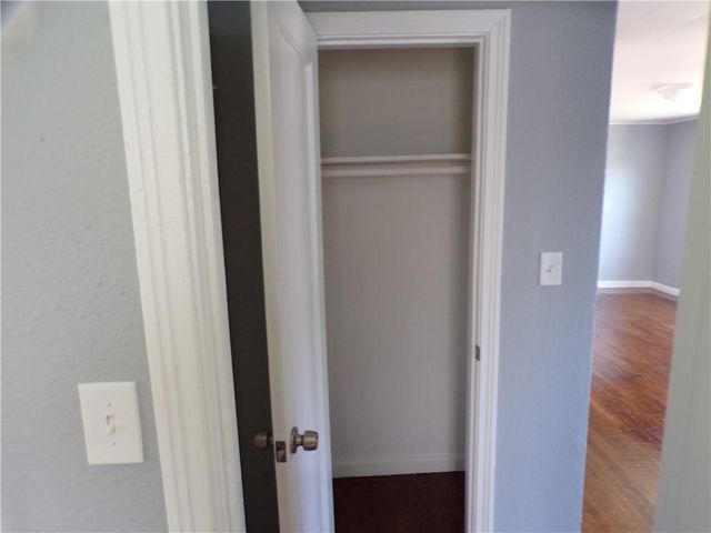 7924 Prospect Avenue, Kansas City, MO 64132