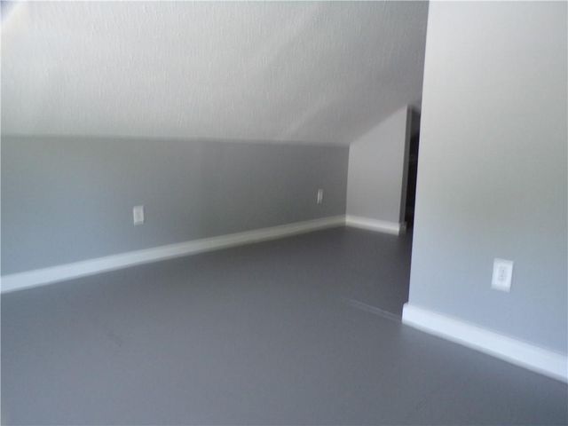7924 Prospect Avenue, Kansas City, MO 64132