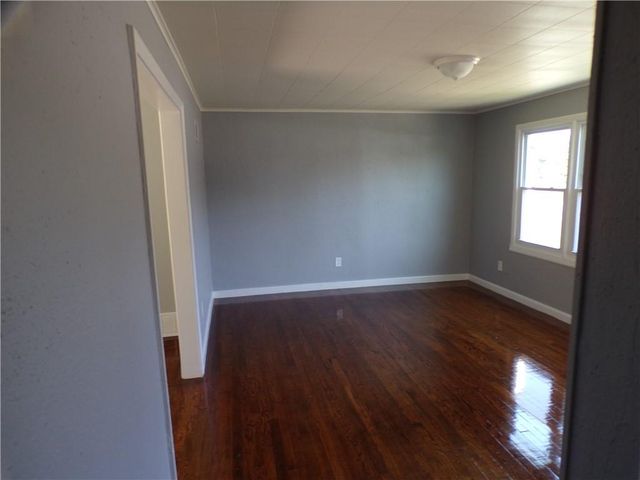7924 Prospect Avenue, Kansas City, MO 64132