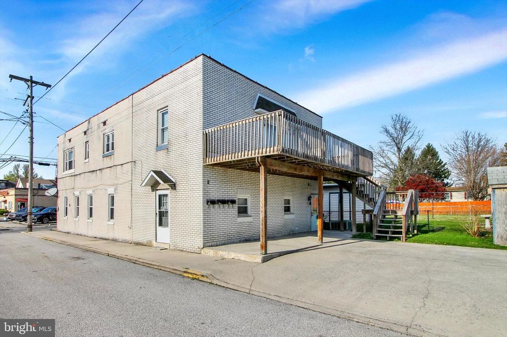 601 SOUTH ST, Mcsherrystown, PA 17344