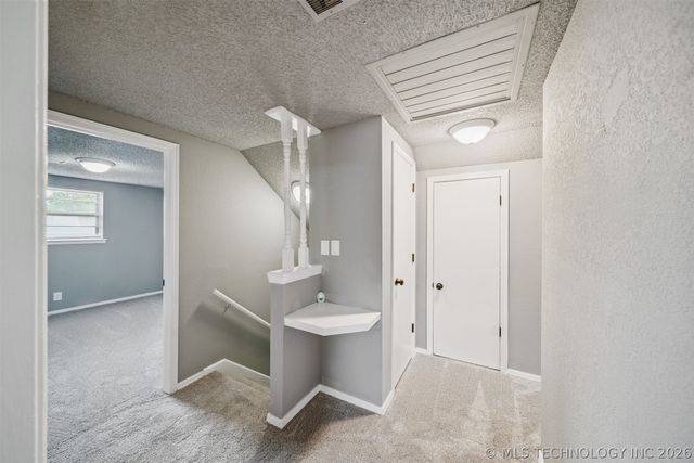 3111 Skylane Drive, Sand Springs, OK 74063