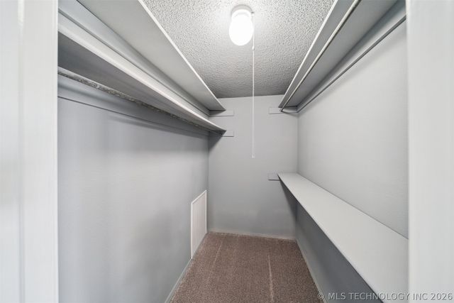 3111 Skylane Drive, Sand Springs, OK 74063