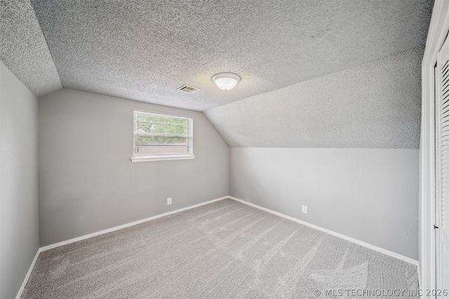 3111 Skylane Drive, Sand Springs, OK 74063