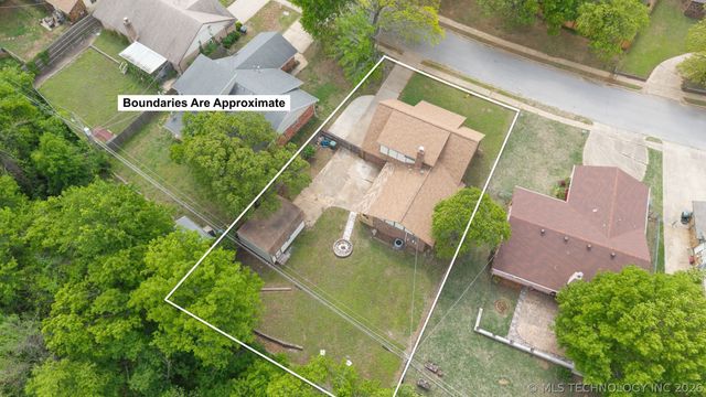 3111 Skylane Drive, Sand Springs, OK 74063