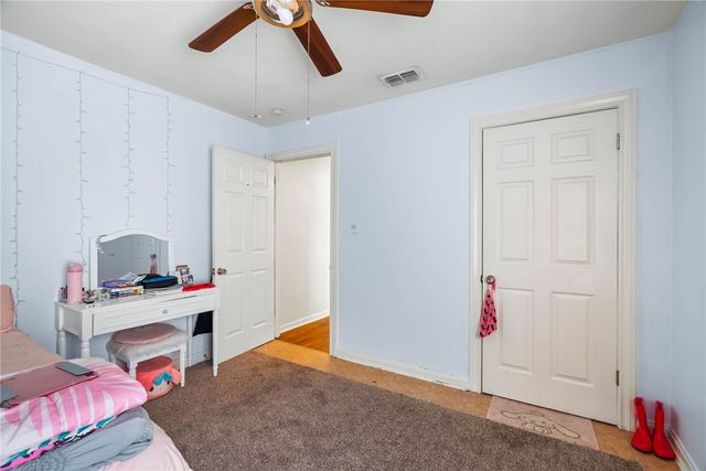 626 Caddo St, Corpus Christi, TX 78412