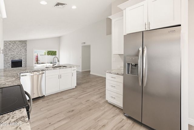 8675 E BELLEVIEW Place, Scottsdale, AZ 85257