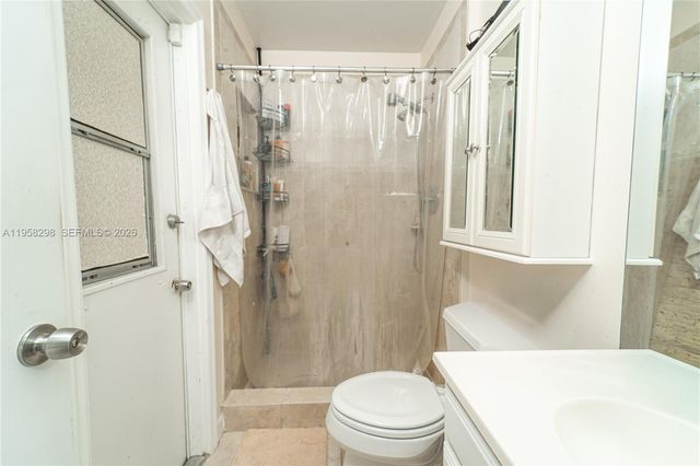 10760 NW 21st St, Sunrise, FL 33322