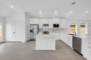 1527 Amber Skies Lane, Crosby, TX 77532