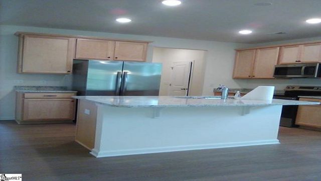 815 Omni Court, Greenville, SC 29611