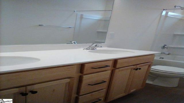 815 Omni Court, Greenville, SC 29611