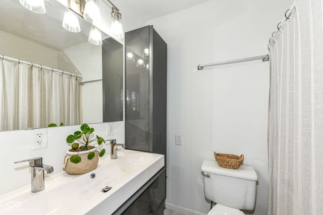 6825 S 425 E, Lebanon, IN 46052