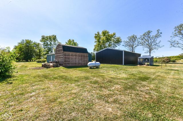 6825 S 425 E, Lebanon, IN 46052